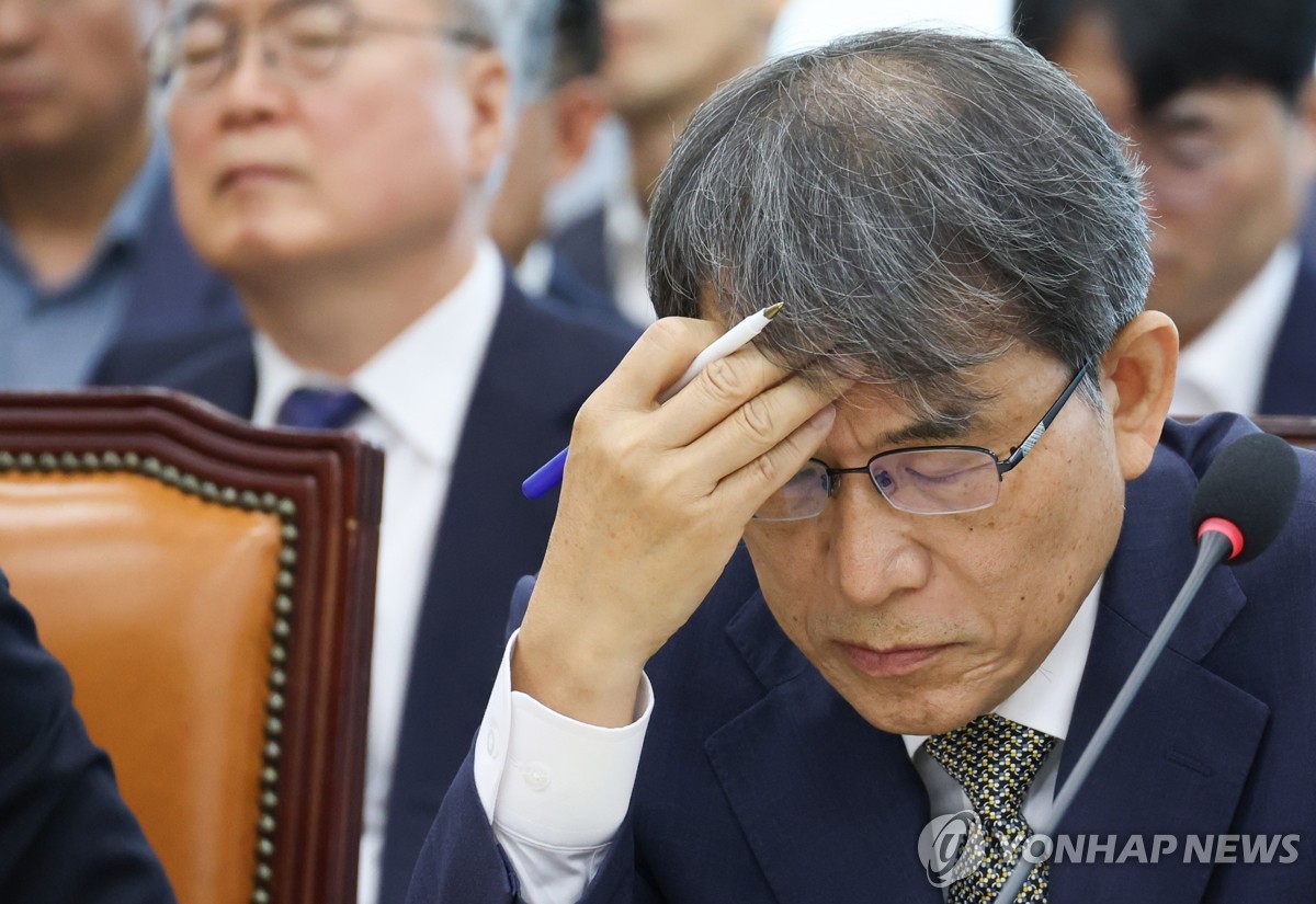 선관위 국조특위 참석한 노태악 전 선관위원장