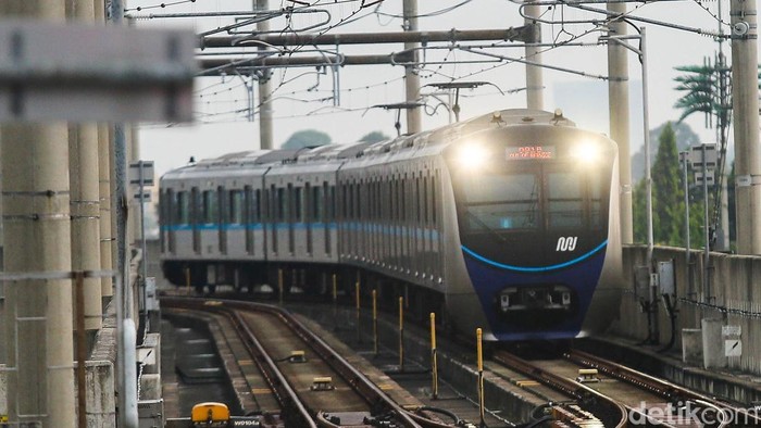 르박 불루스에서 서펑으로 가는 MRT 노선 연장 계획이 이제 타당성 조사를 통해 초기 단계에 진입했습니다. 이 프로젝트는 수도권 주변 지역의 대중교통 네트워크 개발 노력의 일부입니다.