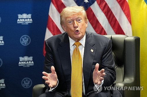 트럼프 "아마 오늘밤 다시 이란 공격…해상봉쇄 재개할 수도"(종합) | 연합뉴스