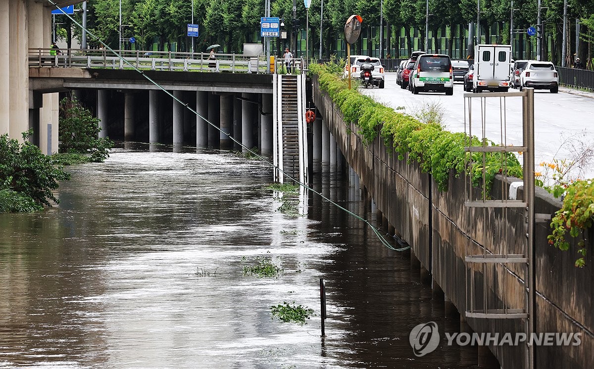 집중호우에 시설피해 256건·662명 일시 대피…내일까지 강한 비(종합) | 연합뉴스