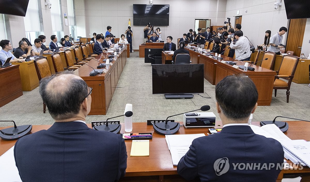 법사소위, 보완수사폐지 법안 심사 계속…추가보완案 발의 방침 | 연합뉴스