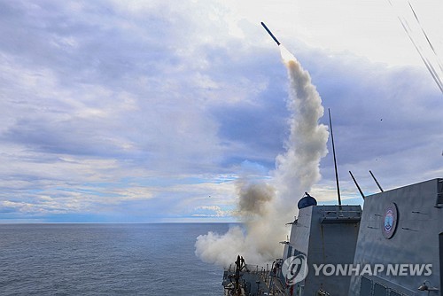 무력 충돌 엿새째…이란 남부·남서부 도시에 미군 공습 | 연합뉴스