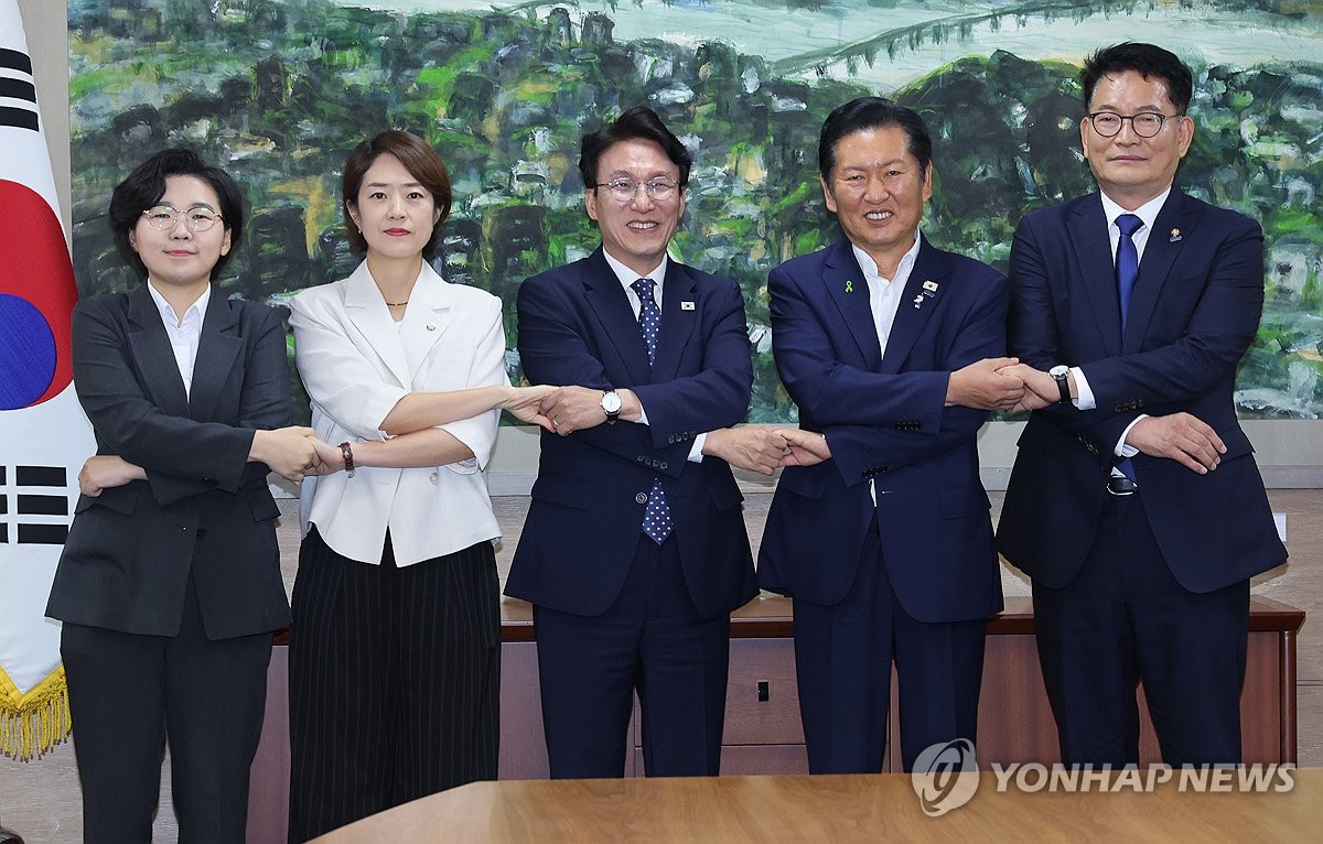 與전대, '분열주의' 공방 속 예비경선 돌입…'신천지' 변수 돌발(종합) | 연합뉴스