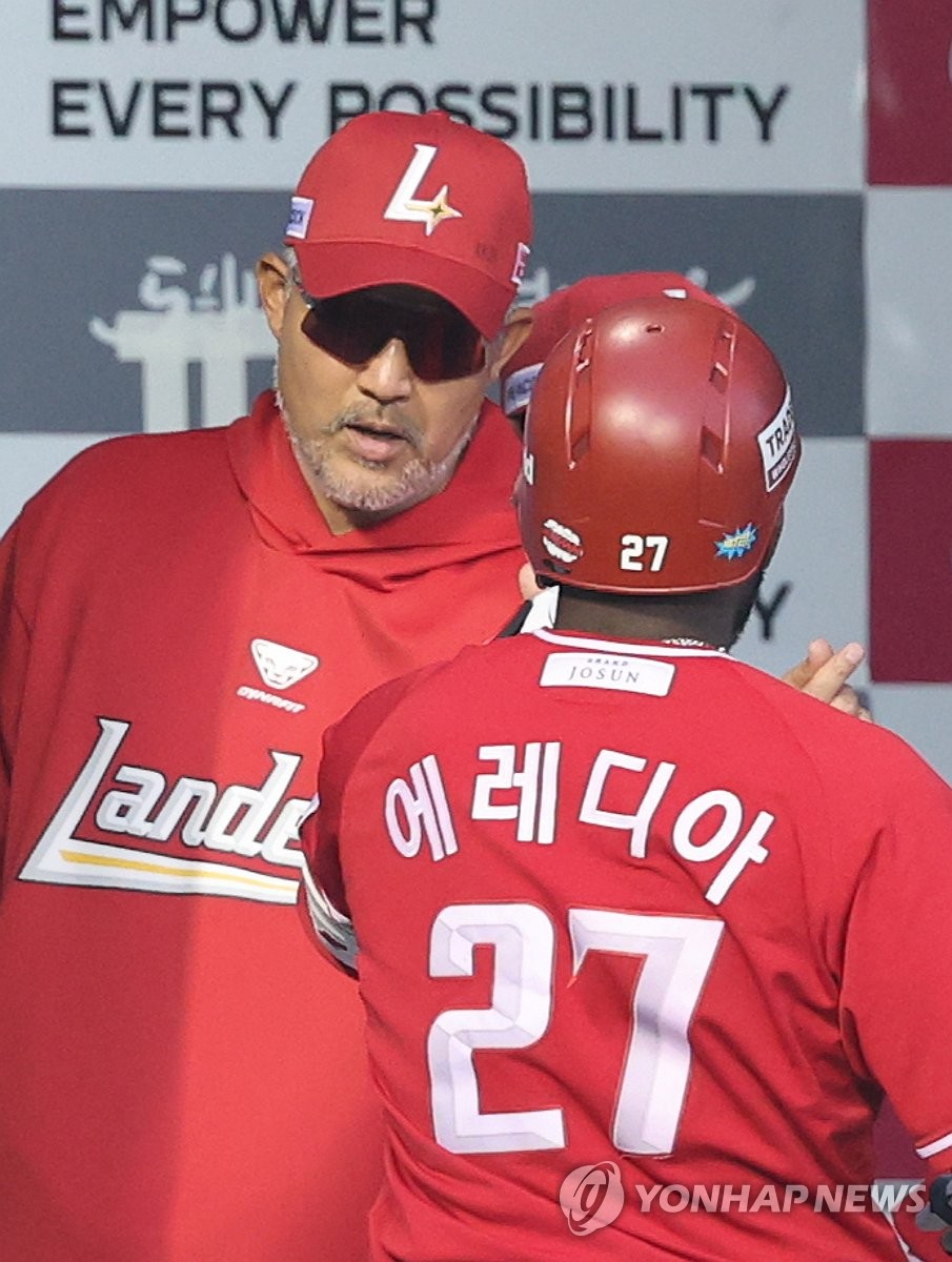 곱씹어도 아쉬움 남은 교체…'불면의 밤' 보낸 이숭용 SSG 감독 | 연합뉴스