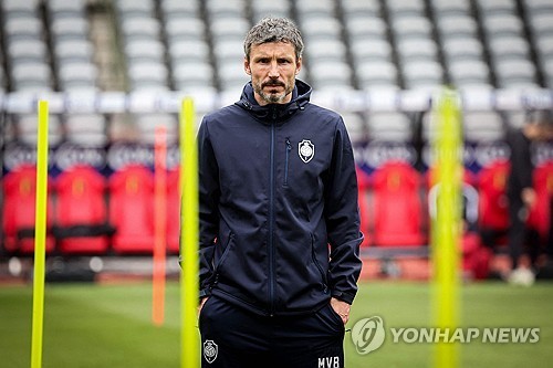 '월드컵 8강' 벨기에 축구팀 감독에 네덜란드 '전설' 판 보멀 | 연합뉴스