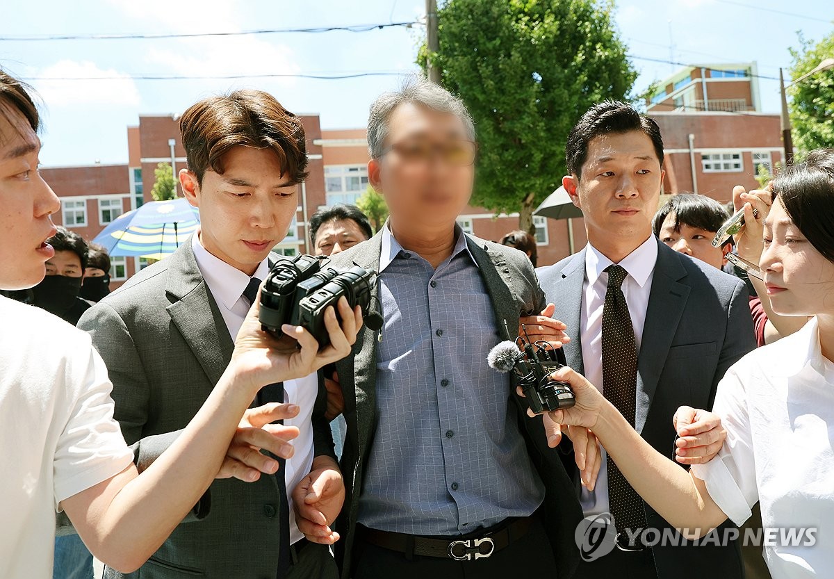 '장윤기 사건' 지휘 형사과장 2번째 구속심사(종합) | 연합뉴스