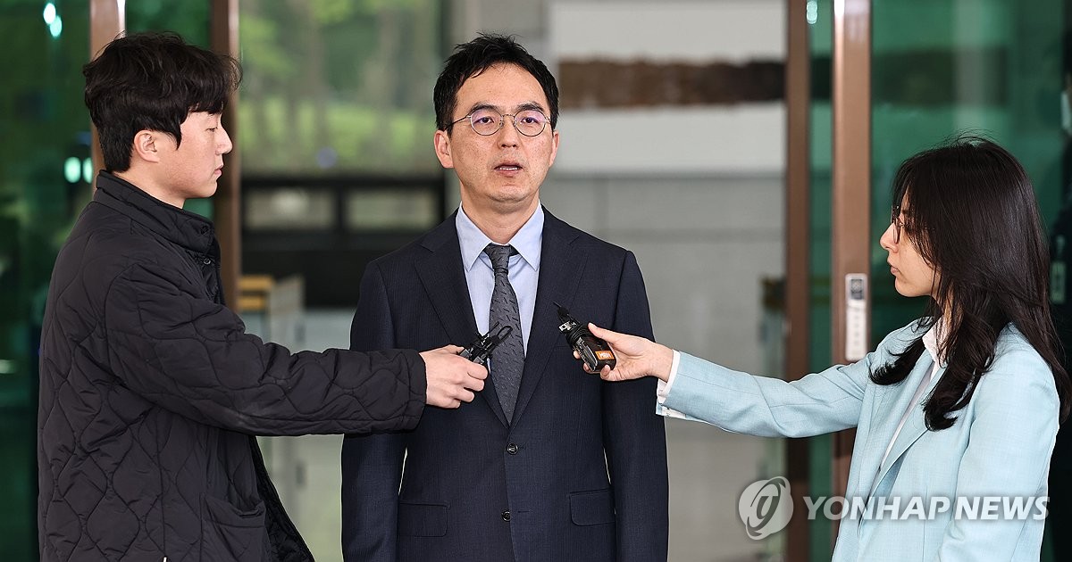 [2보] 구자현 검찰총장 대행 사의표명…형소법 개정안 통과 반발 | 연합뉴스