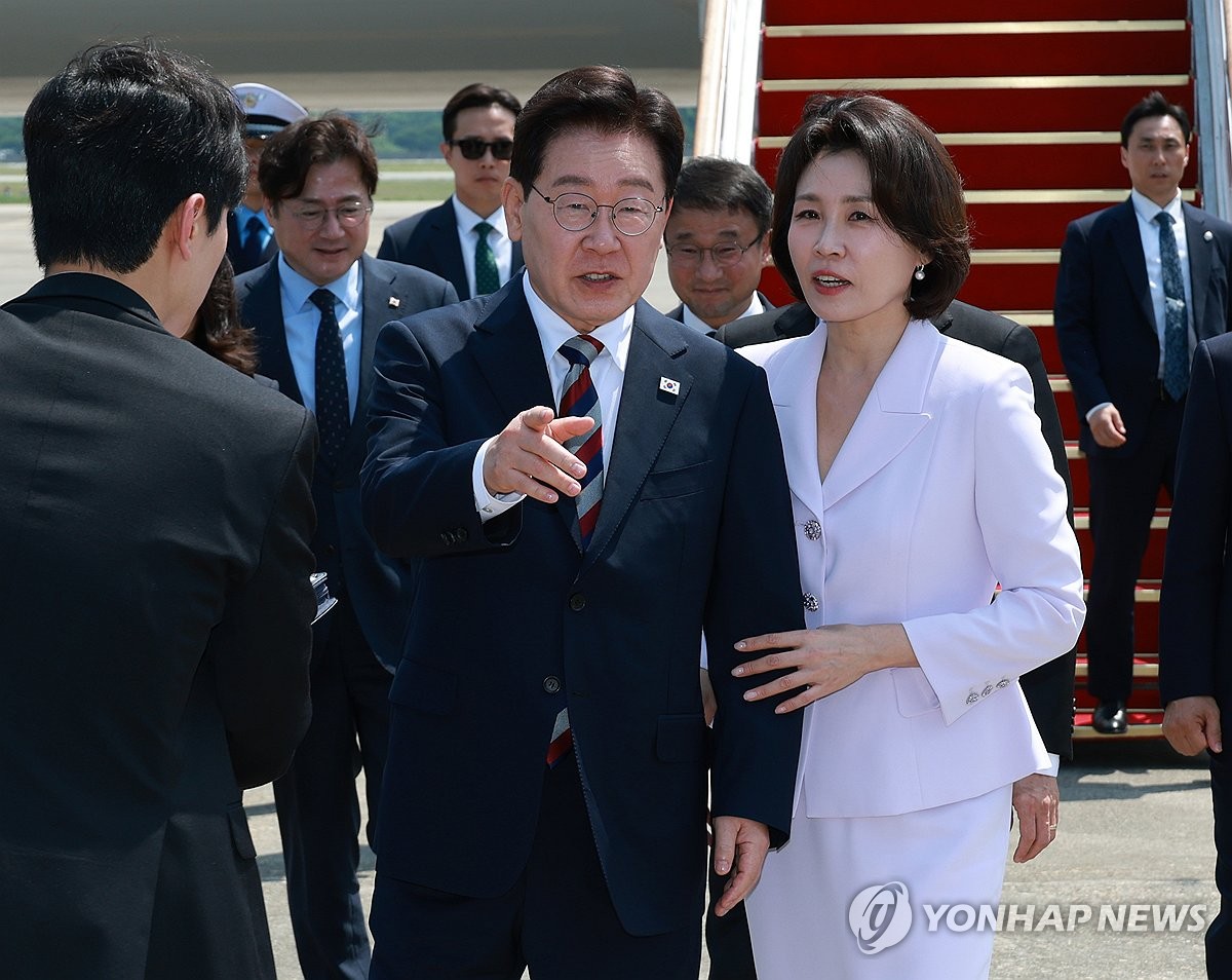 李대통령, 7시간 반 부동산·증시 점검회의…"공급 속도 중요" | 연합뉴스