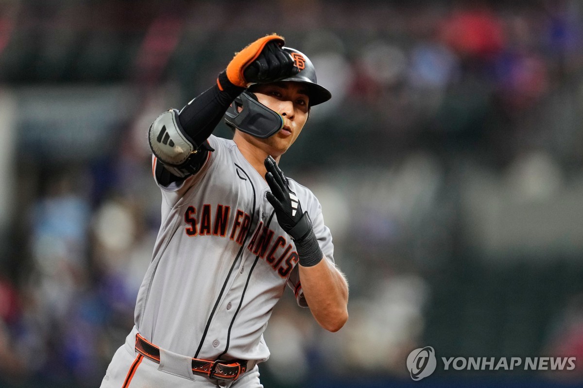 이정후, 7·8호 홈런 포함 3안타·1도루 '펄펄'…타율 0.306(종합) | 연합뉴스