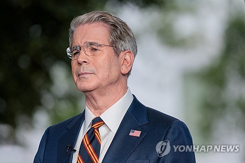 美재무, 이란 호르무즈 통행료 여부 확답없이 "금명간 합의 가능" | 연합뉴스