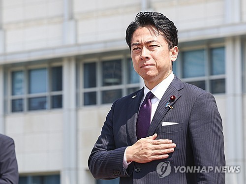 "공격 드론 도입"…반격능력 향상 위한 日안보문서 개정 윤곽 | 연합뉴스