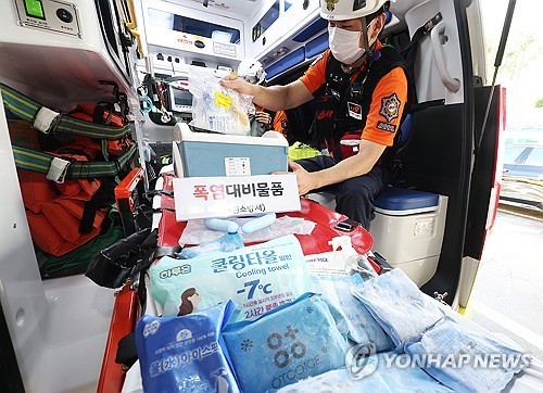 불볕더위에 어제 200명 이상 응급실행…3명 숨져 | 연합뉴스