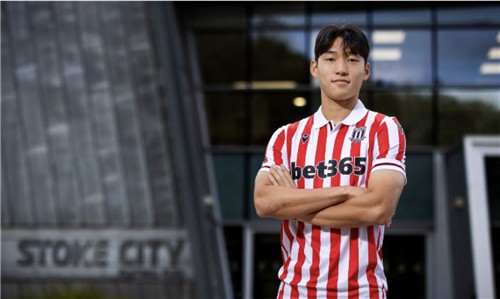 배준호, 시즌 첫판 스토크시티 쐐기골 도움…올덤에 2-0 승리 | 연합뉴스