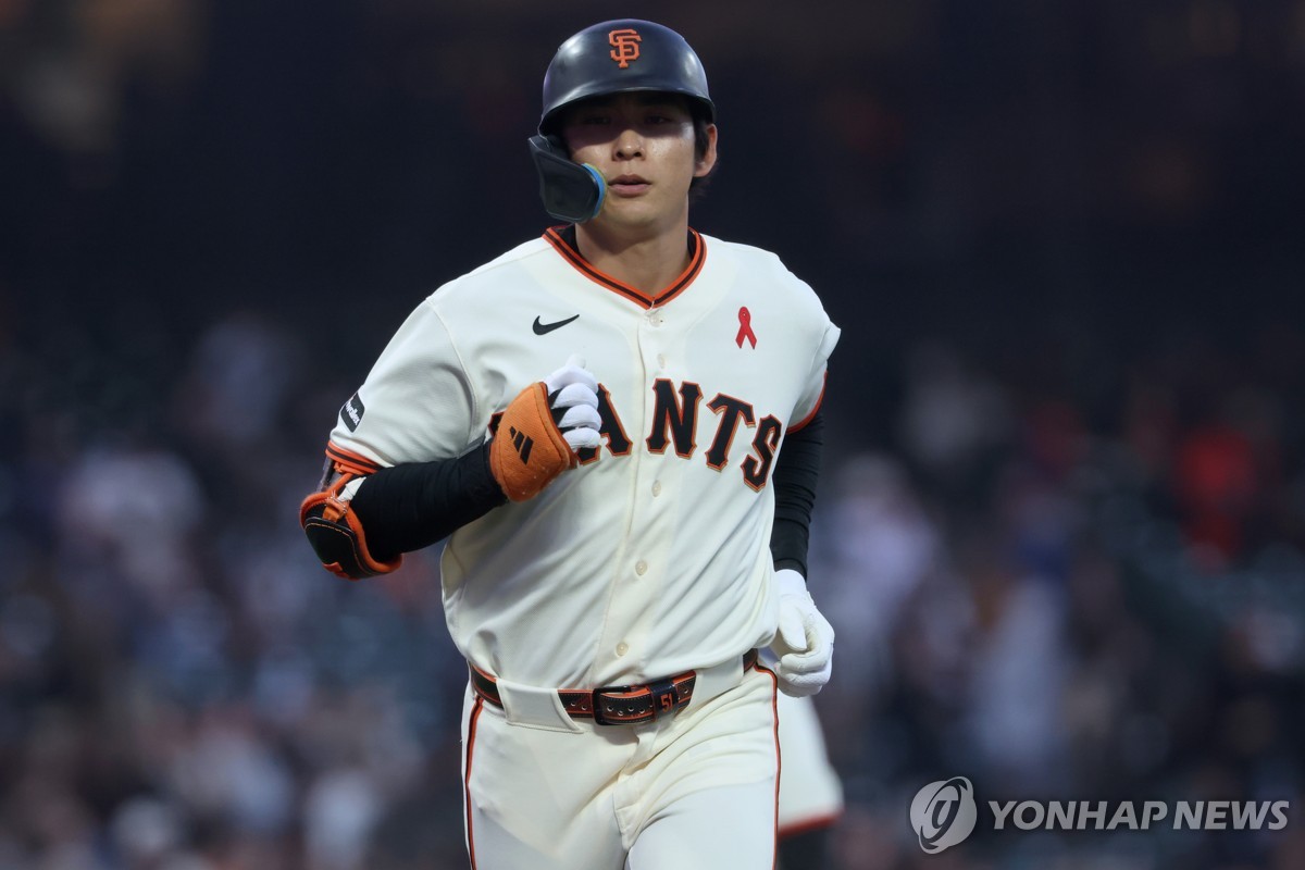 '시즌 9호' 이정후, 개인 한 시즌 최다 홈런…타율 3할 복귀 | 연합뉴스