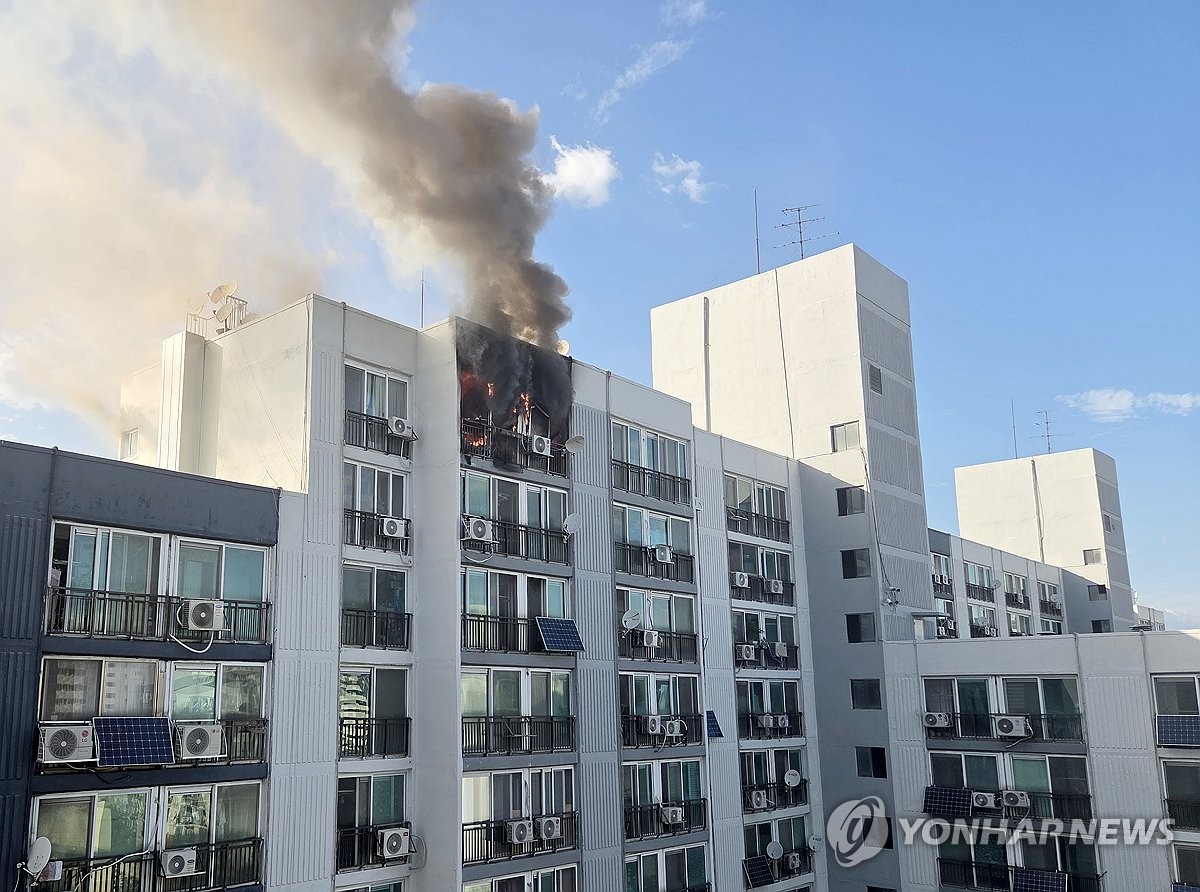 서울 가양동 아파트 화재 2명 사망…뇌병변 장애인 모친과 아들(종합2보) | 연합뉴스