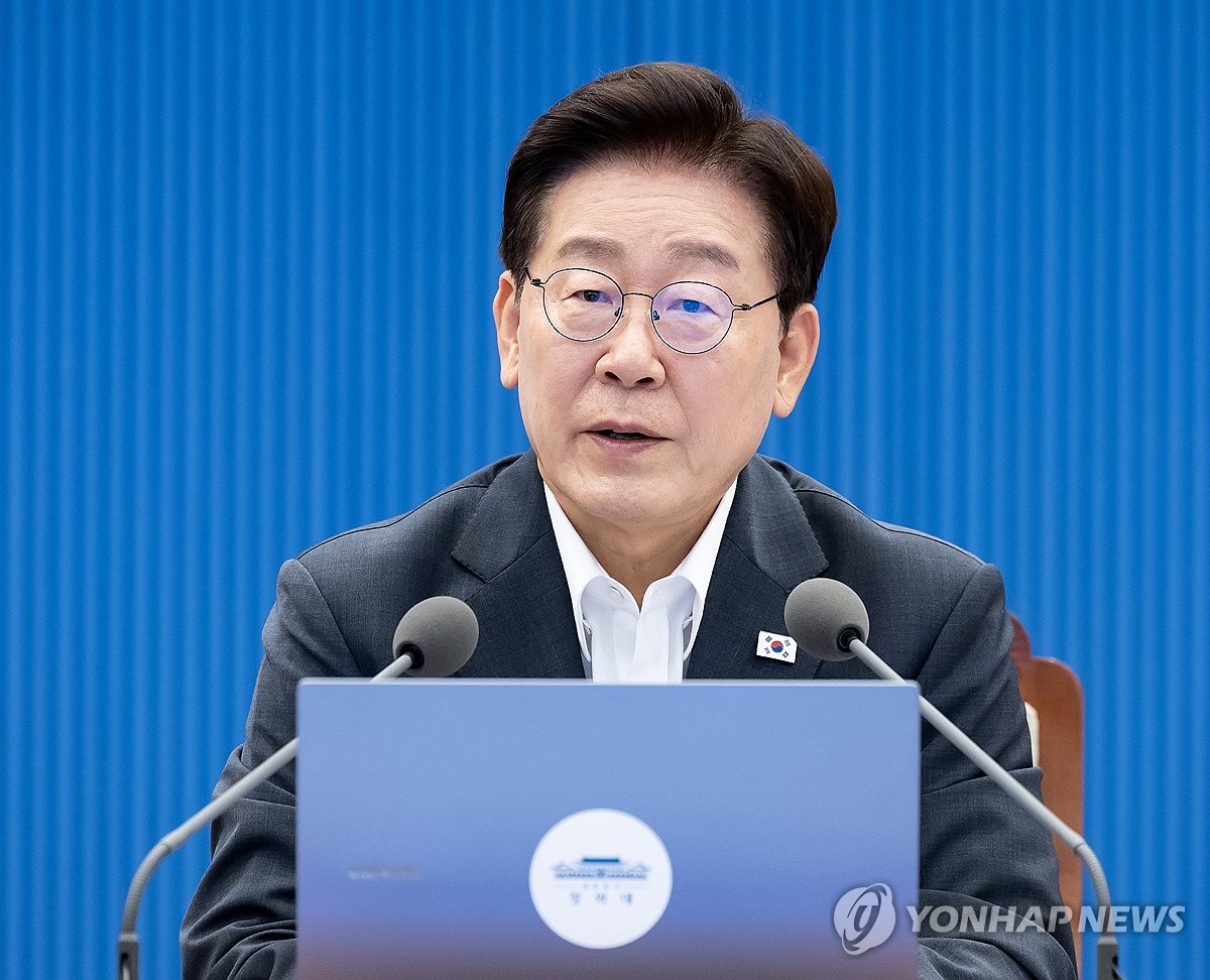 李대통령 "특단각오 공급 총력전…법 제도 고쳐서라도 택지확보" | 연합뉴스