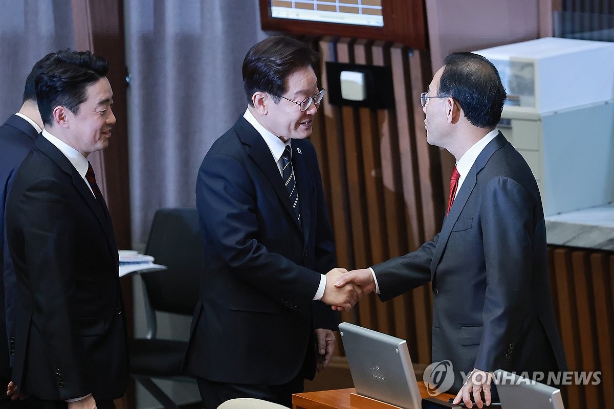 국힘 '개헌 골프'發 여진 계속…"연임 노림수" 공세 속 경계감 | 연합뉴스
