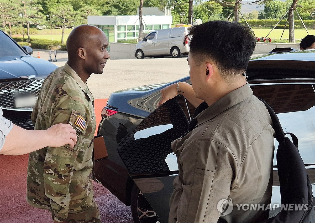 UFS 연습 야외기동훈련 축소 조짐…브런슨은 안규백 면담(종합) | 연합뉴스