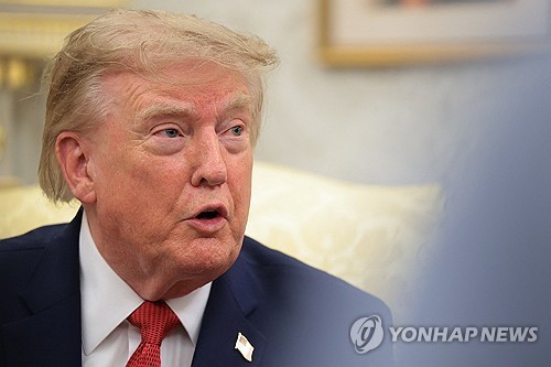 트럼프 "이란과 대화없고 예정된 것도 없다…대이란 봉쇄 유효" | 연합뉴스
