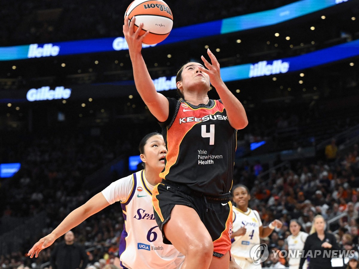 WNBA 박지현, 득점 없이 리바운드 3개…LA는 5연패 | 연합뉴스