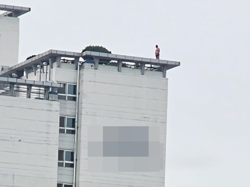 노상 방뇨 범칙금에 화내 투신소동…영장 신청 | 연합뉴스