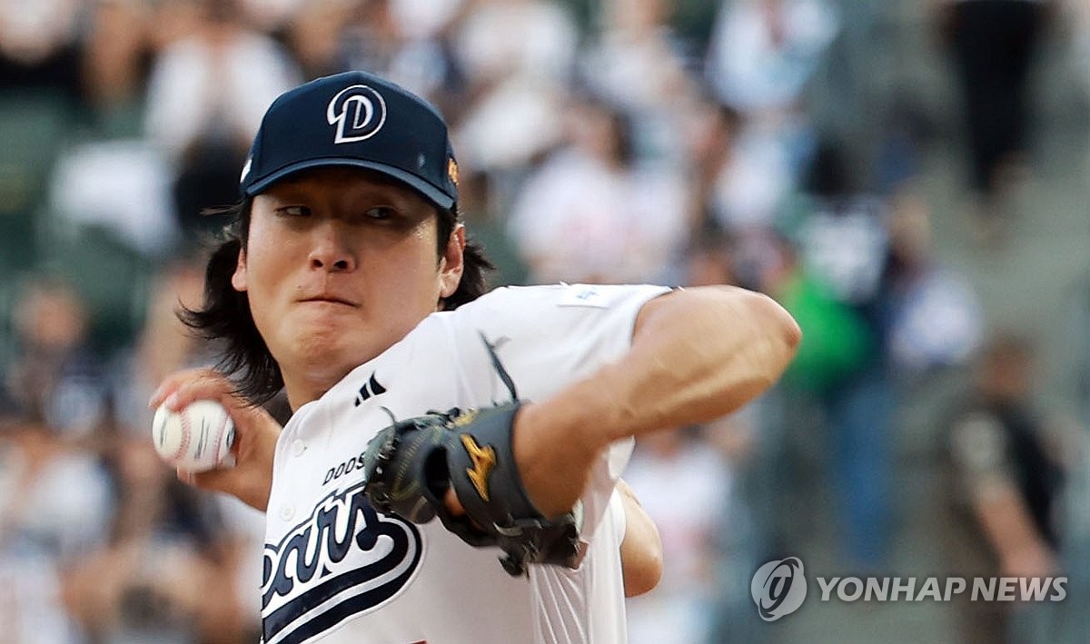 곽빈 vs 안우진 세기의 대결서 주인공은 홈런 2방 4타점 안재석(종합) | 연합뉴스