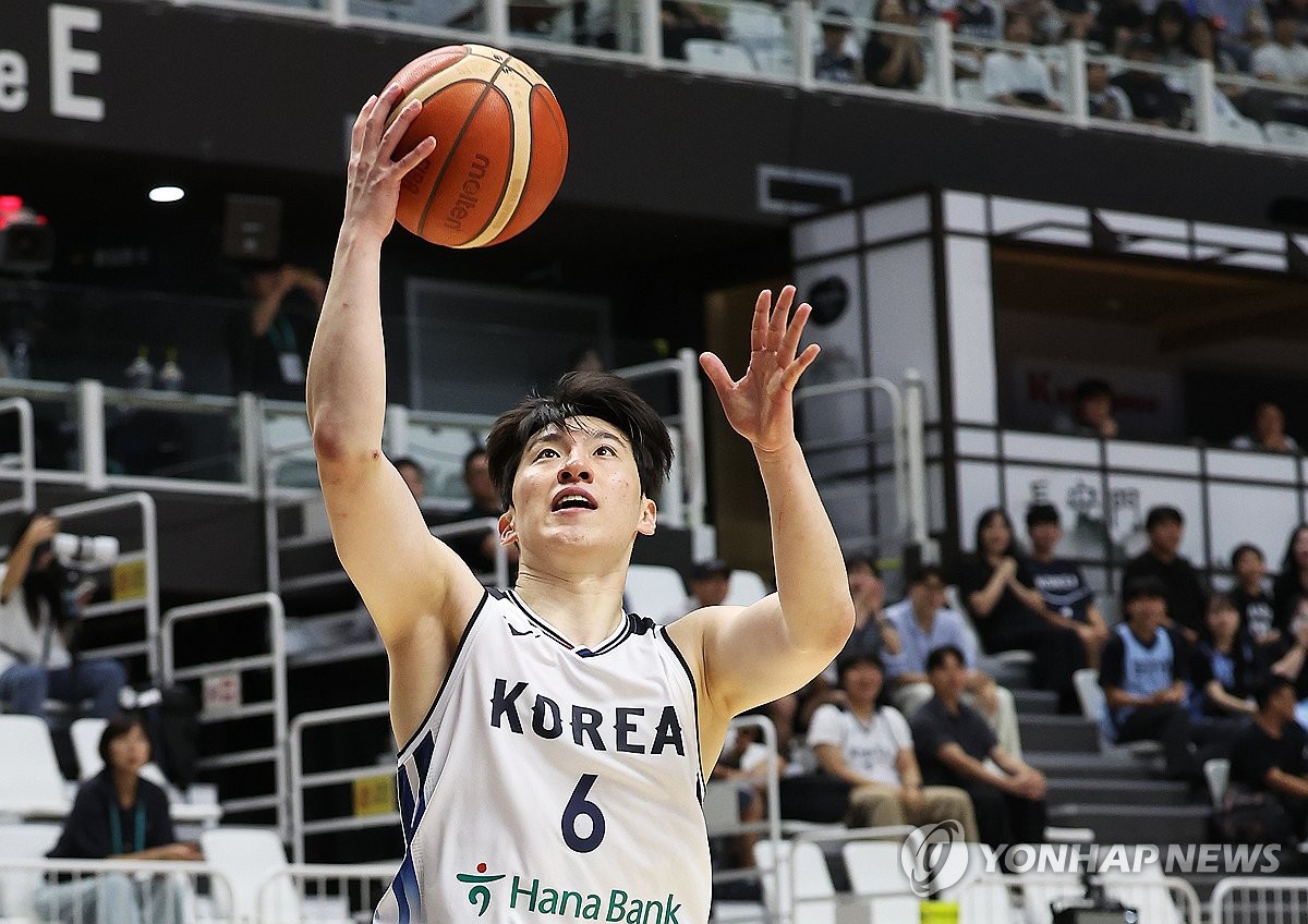 '이정현 27점' 한국 농구, 필리핀 잡고 마줄스호 체제 첫 연승(종합) | 연합뉴스