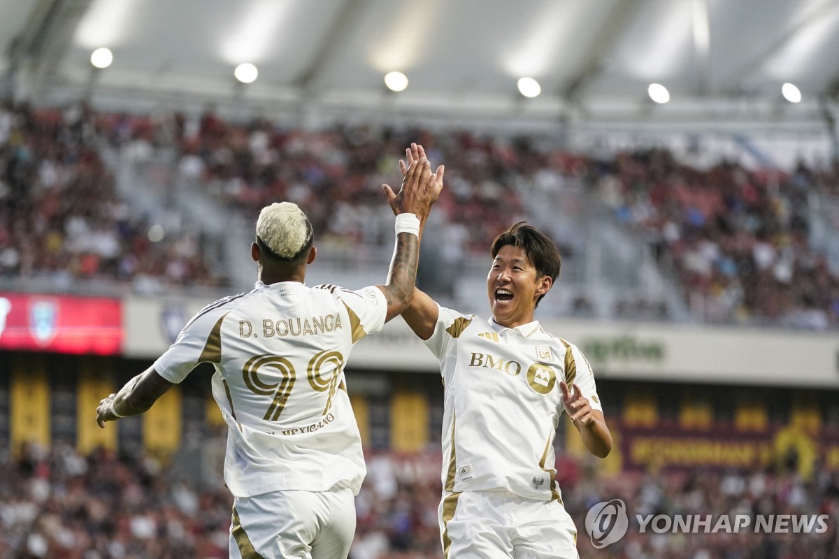 '1골 1도움' 손흥민, 8경기 만에 침묵 깼지만 LAFC는 2-2 무승부 | 연합뉴스