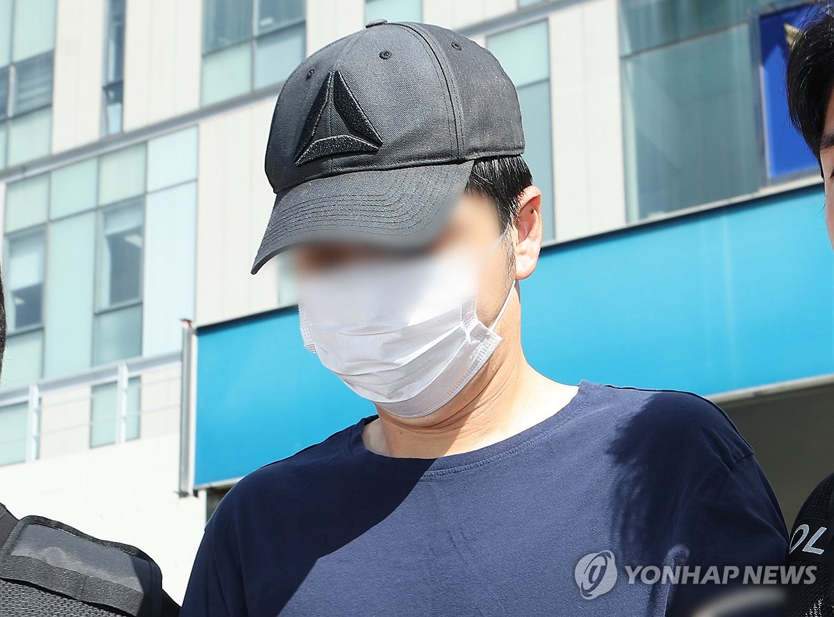'이혼소장 받고 아내 살해' 공무원 남편, 보복살인 혐의 적용 | 연합뉴스