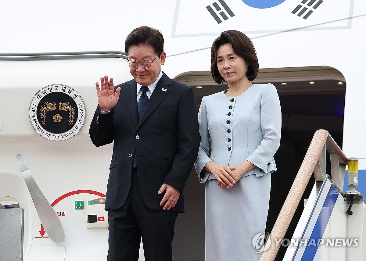 李대통령, 佛 방문 마치고 서울 도착…파병·청문정국 해법 고심 | 연합뉴스
