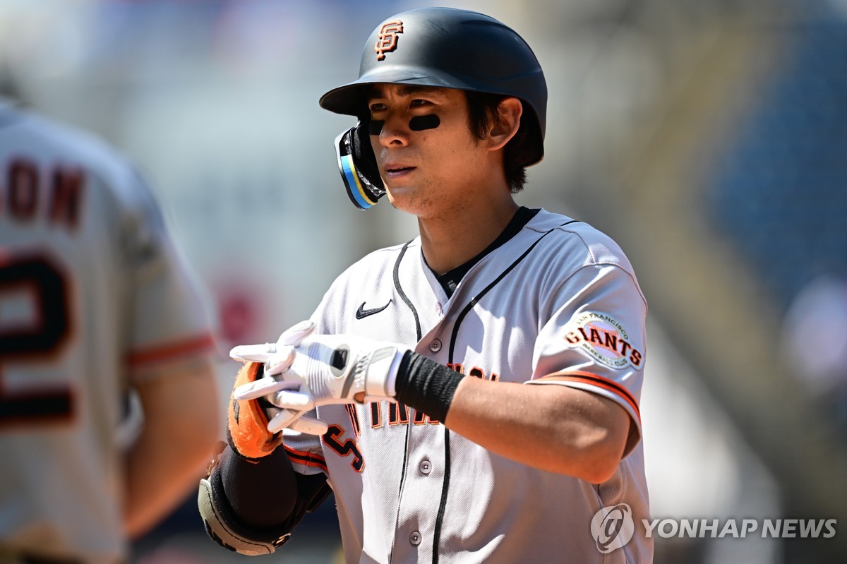 대타 출전 이정후, 2타수 1안타…김하성 2타수 무안타 교체(종합) | 연합뉴스