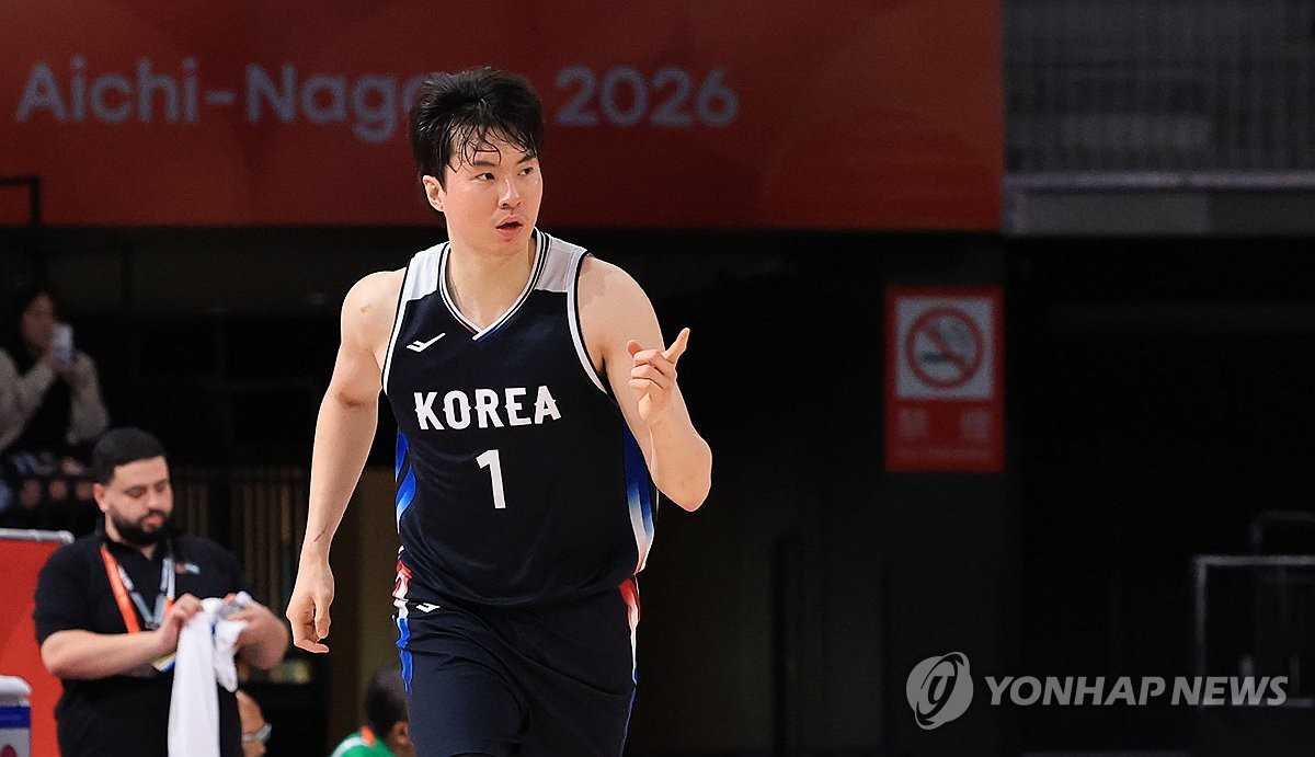 [아시안게임] 손끝 달아오른 이현중…금메달까지 이제 두 경기 | 연합뉴스