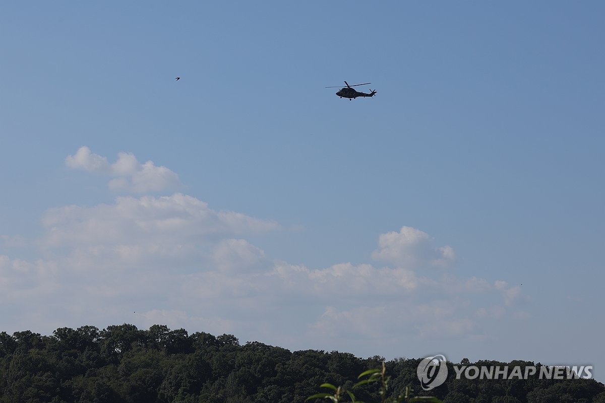 軍 "北 지뢰매설 의심지역 수십ｍ서 2회 폭발…국과수 감정의뢰" | 연합뉴스