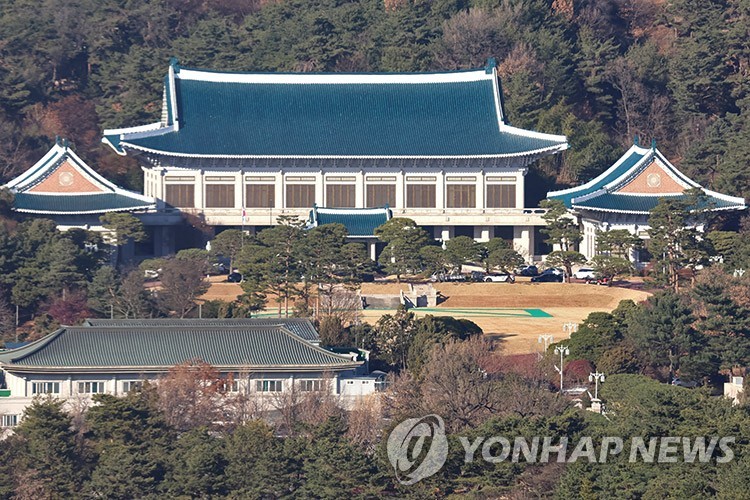 靑, 유시민에 법적대응 검토…"李대통령 檢개혁 의지 왜곡 유감"(종합) | 연합뉴스