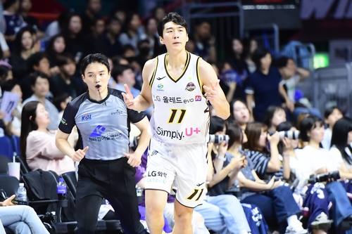 양홍석 25점·굿윈 18점…프로농구 LG, 시범경기서 KCC 제압(종합) | 연합뉴스