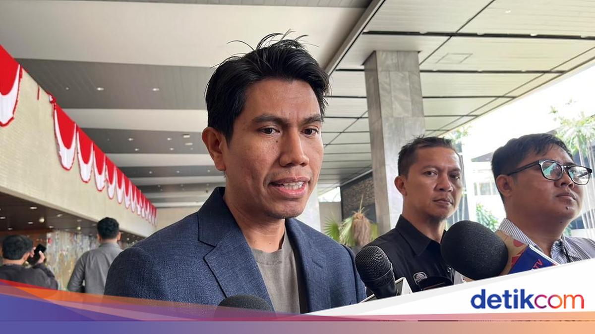 Komisi II DPR Akan Kaji Putusan MK Terkait Gugatan Ijazah Gibran