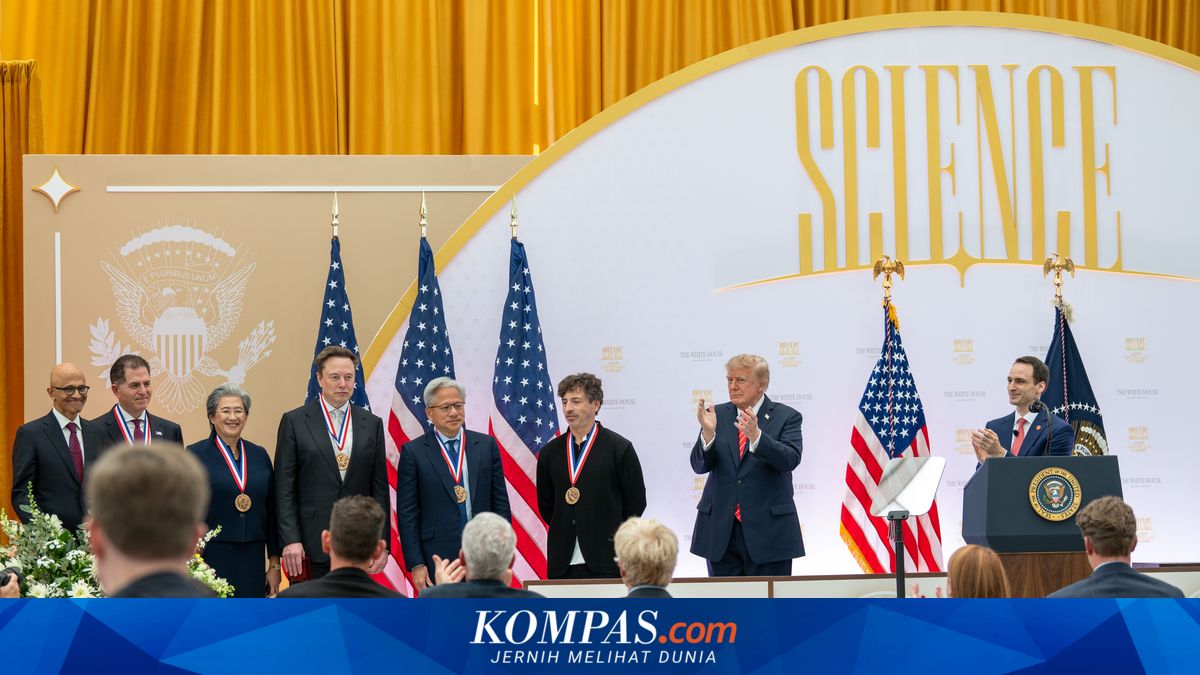 Trump Beri Elon Musk dan Jensen Huang Penghargaan Sains, Ada Misi di Baliknya