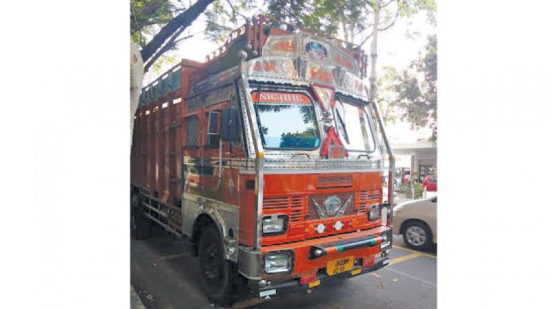 4.8 kilograms of hashish was seized from a truck at the Azadpur vegetable market in the national capital on January 8. (Photo: File)