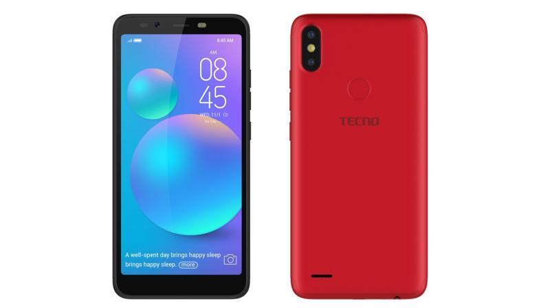 The Tecno Camon iAce (left) and iSky (right) come with AI-powered cameras.