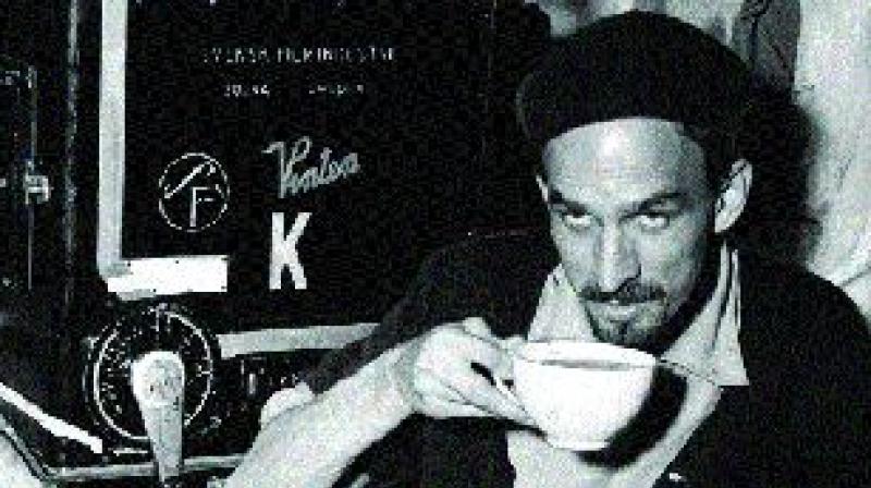 He made two  documentaries,  paying tribute to the workers he employed at his estate, who  also set up dolly  rails for tracking shots and play extras