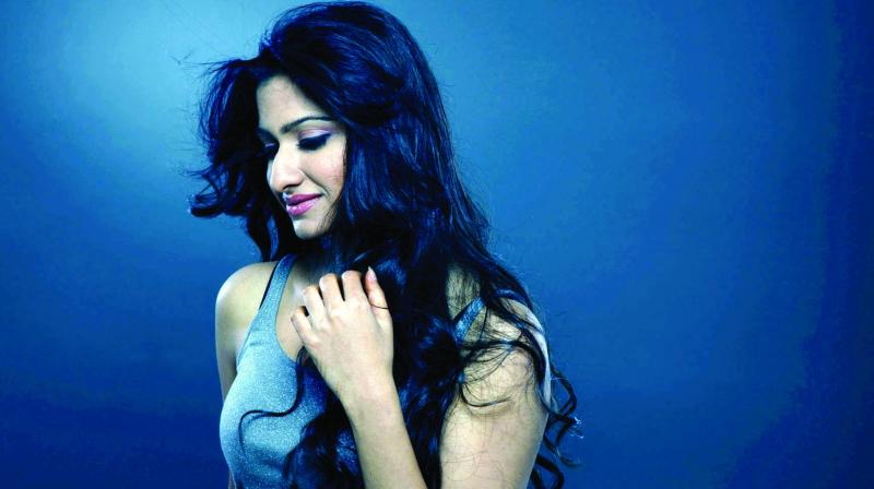 Reewa likes to listen to RD Burman, Michael Jackson, Hans Zimmer and Yanni.