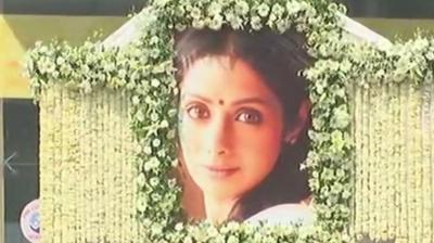 Sridevi S Childhood Friend Reveals She Was On Antibiotics Before Leaving For Dubai #sridevi childhood photos#ever gorgeous actress sridevi childhood pics. antibiotics before leaving for dubai