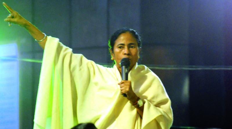 Chief minister Mamata Banerjee on the concluding day of the TMCs three-day dharna in front of the RBI office in the city. (Photo: Asian Age)