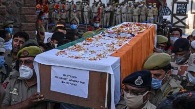 SI shot dead by militants in Jammu and Kashmir’s Srinagar
