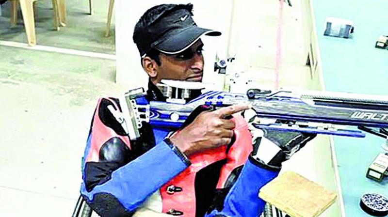 Swaroop made a golden start to the mens event as he scored an unparalleled 101.4 with his first shot.
