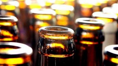 The authorities have seized 17 lakh liters of liquor, worth Rs 14.84 crore and 43.97 Kg precious metal worth Rs 18.60 crore. (Representational image/)ANI
