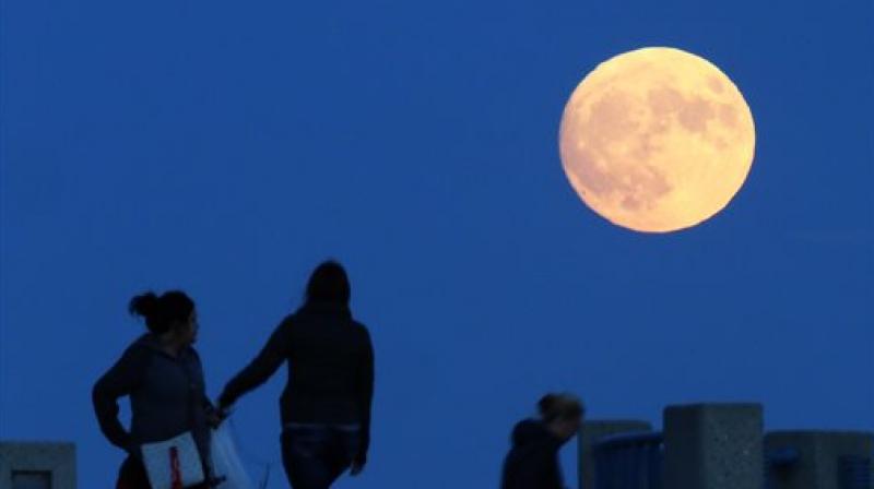 Supermoon sighted at several locations across the world