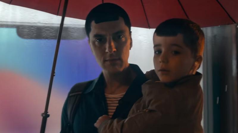 Is this one of Samsungs Easter eggs for Apples upcoming product? (Photo: Samsung commercial)