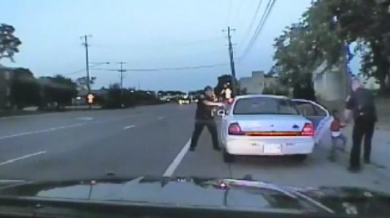 Dashcam video shows US officer firing 7 shots into Castile car Dashcam video shows US officer firing 7 shots into Castile car