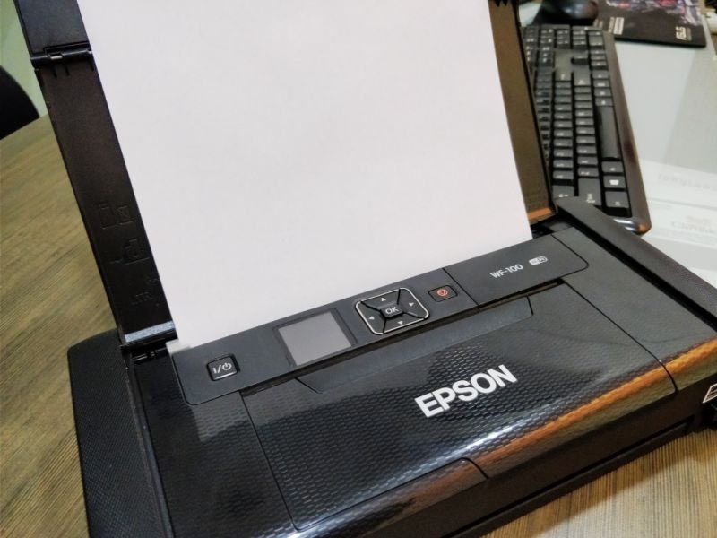 Epson WF-!00